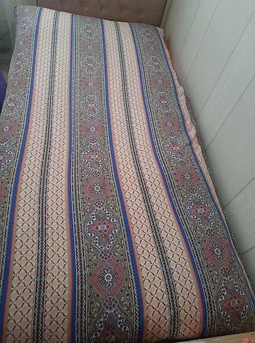 Döşəklər: Yataq üçün Yataq örtüyü — 1