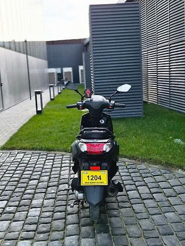 h4 led: - ZigZag, 50 sm3, 2024 il, 7000 km — 3