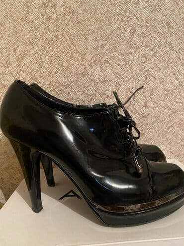 qadın oksfordları: Tuflilər, Ölçü: 38, rəng - Qara, İşlənmiş — 3