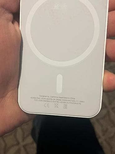 ayfon 7: Powerbank Apple, 5000 mAh, Yeni — 1