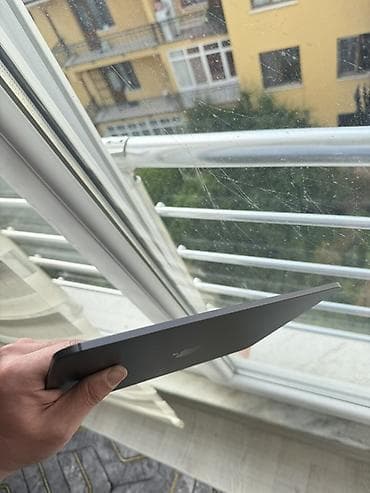 tablet sat: Salam iPad Pro M4 256GB satıram. iPad ideal veziyyetdedir teze — 3