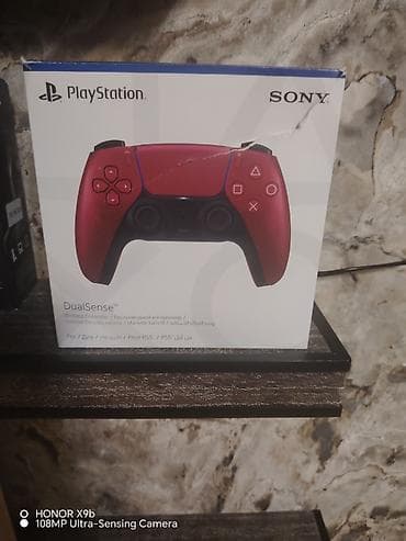 mini pc computer: Sony PlayStation DualSense simsiz oyun pulti – Cosmic Red rəng. Şəhər — 1