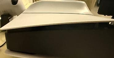 PS5 (Sony PlayStation 5): Salam plastation 5 slim satilir tam olaraq 2 ay 15 gun isdenib ciziq — 5
