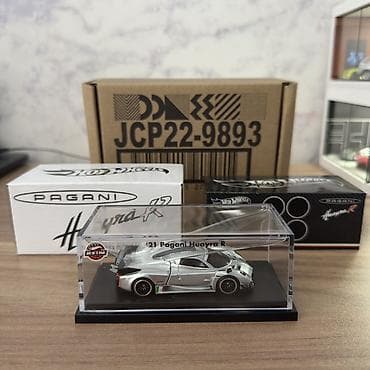 gumus pullar: ‼️DIQQETLI OXU‼️ Ferqli Hotwheels Modelleri satilir. 2026 RLC Pagani — 1