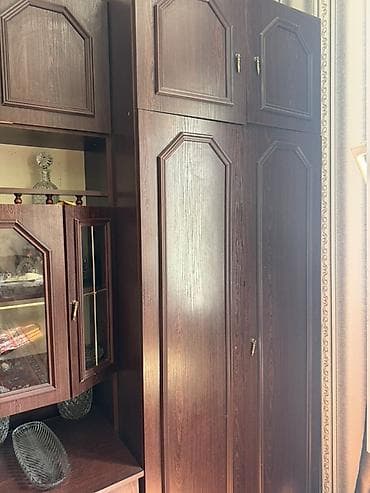salon dolab: Klassik qonaq otağı üçün iri divar komplekti - Material: ağac — 6