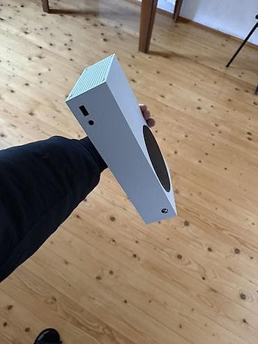 ps5 oyun: Xbox Series S oyun konsolu Bir pult analoq biri cekir ama oyunlarda — 4