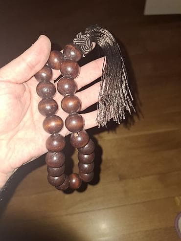 Taxta təsbeh – böyük dənəli, püsküllü - Material: tünd qəhvəyi rəngli — 1