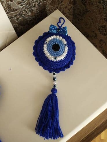 Süni güllər: Əl işi, nazar boncugu sifarişlə hazırlanır 5-12 sm ölçüdə . Həm evdə — 2