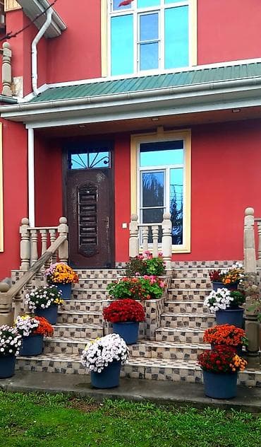 580 kv. m, 5 otaqlı