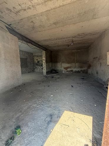 Ramana 16 cı kalaonun arxası.Ərazi asfaltfır. Şexsi transfarmator var lalafo.az -da Ramana 16 cı kalaonun arxası.Ərazi asfaltfır. Şexsi transfarmator var