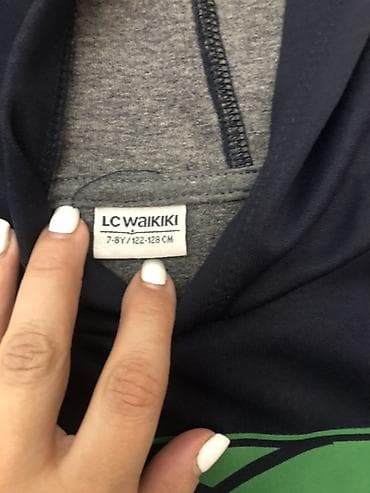 Nənnilər: Uşaq sviterləri – 2 ədəd dəst Brend: LC Waikiki Ölçü: 7-8 yaş / — 7