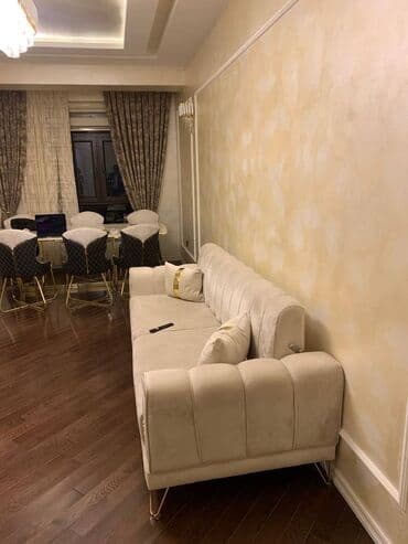 7 mikrorayon: Nizami bmetrosuna yaxin 6-ci paraleldə 16 mertebeli binanın 7-ci — 14