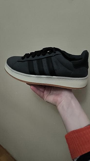 krosofka: Məhsul: Krossovka - Brend/model: Adidas Campus (yan hissədə “Campus” — 1