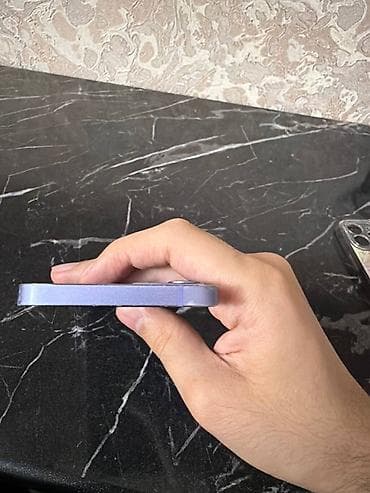 ipad 6 plus: IPhone 12, Face ID — 4