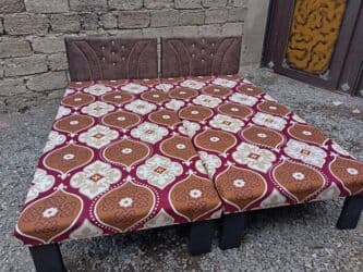 bos qutu satisi: Təzə çarpayılar. 1 nəfərlik çarpayılar 60manat. 2 nəfərlik taxt — 16