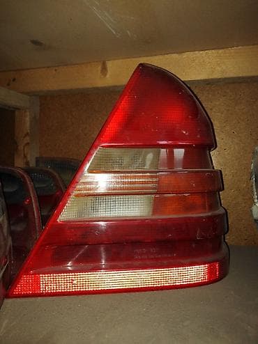 07 satilir: Mercedes c klas üçün dal stop satılır sag tərəf. Gəncə ş — 2