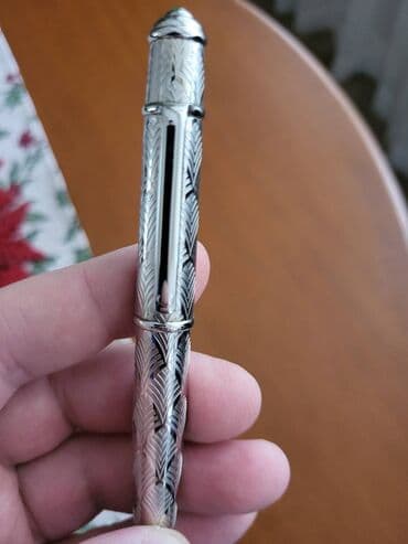 Qoruyucu plyonka və şüşələr: Cartier. Original. Yeni
Əlaqə 050 603 72 66 — 3