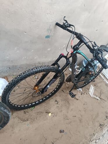 Velosiped aksesuarları: İşlənmiş Trek velosipedi Stels, 28", sürətlərin sayı: 1 — 4