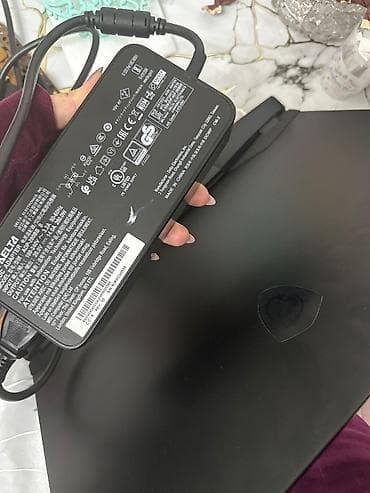 noutbuk satilir: İşlənmiş MSI, 15.6 ", Intel Core i7, 512 GB, Pulsuz çatdırılma — 2