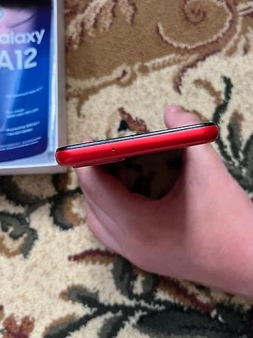 070 211 nomreler: Samsung Galaxy A12, 32 GB, rəng - Qırmızı, Barmaq izi — 4