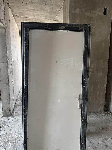 col qapilar: Dəmir giriş qapısı - Material: möhkəm metal konstruksiya, polad qutu — 3