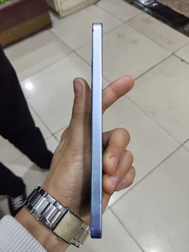 Apple iPhone: Məhsul: Smartfon - Rəng: Göy çalarlarında korpus - Korpus: Düz — 5