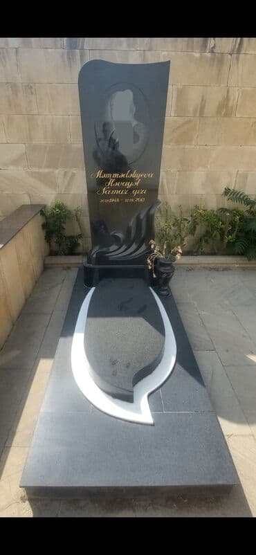 at və eşşəyin cutləşməsi: QƏBİR -:-DAŞI
 Qranit mərmər — 4