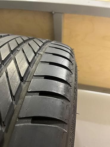 p4 disk: İşlənmiş Şin GoodYear 245 / 35 / R 19 — 4