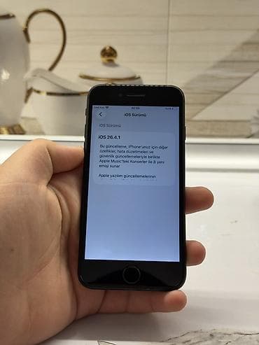 iphone kreditle: IPhone SE, 128 GB, Qara, Barmaq izi — 6