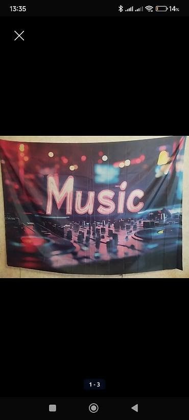 divar dekoru: Divar üçün musiqi temalı banner/poster - Dizayn: “Music” yazısı və DJ — 1