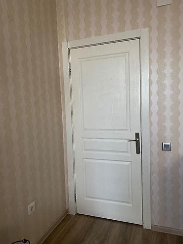 Otaq qapıları satılır yeni kimidir. 6 ədəd qiymət 70m ədədi