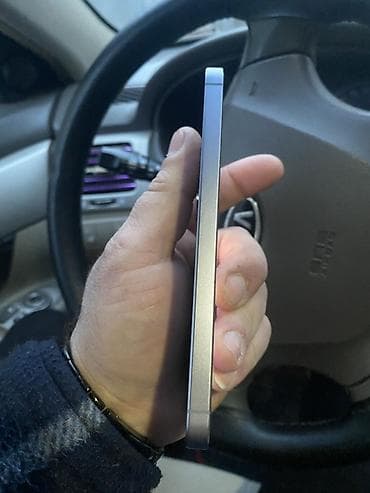 Samsung Galaxy S25 — 5