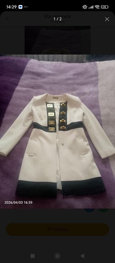 qelyan gence: Qadın üçün şıq palto - Rəng: ağ, qara detallarla - Dizayn: yaxasız — 2