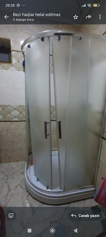 Cakuzi kabinaları: İşlənmiş Cakuzi kabini Ünvandan götürmə — 1