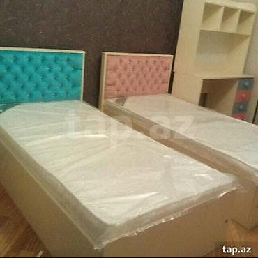 divar kitab refleri: Carpayi kravatlar sifariwle yigilir. Reng secimleri var. Catdirma — 1