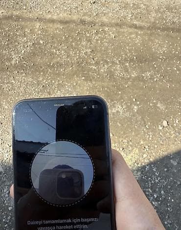 iphone 13 pro maxs: IPhone 11, 64 GB, Qara, Zəmanət, Simsiz şarj, Face ID — 7