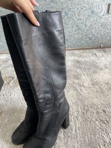 çəkmələr: Ölçü: 38.5, rəng - Qara, İşlənmiş — 2