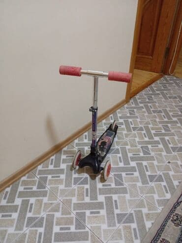 детский мотоцикл каталка: Uşaq üçün 3 təkərli skuter - Ön hissədə iki təkər, arxada bir təkər – — 2