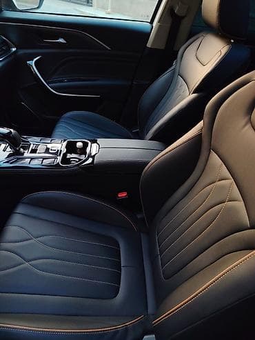 heyet evi mastaga: FAW : 1.5 l | 2025 il 40000 km Krossover — 6