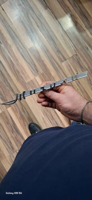 niva qapi uzluyu: Orginal Xrom (Jiquli) Yazısı. Məhsul: Avtomobil üçün metal emblem — 2