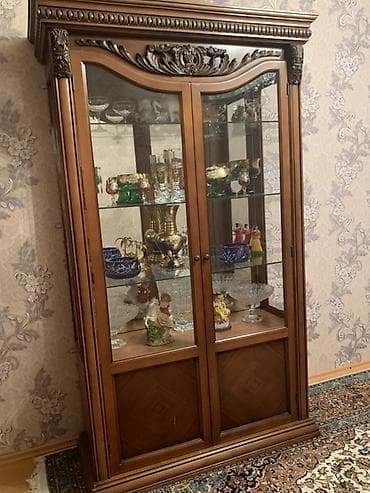 vitrin: Şüşəli dolab vitrini — 2