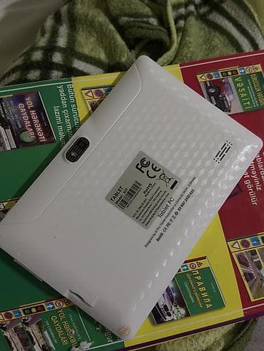 Другие планшеты: Android planşet – Model: I07 Xüsusiyyətlər: - Ekran: təxminən 7 düym — 2