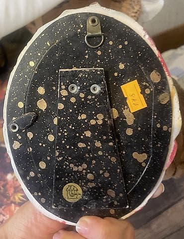 bakida hava saatliq: Bir vaza — 3