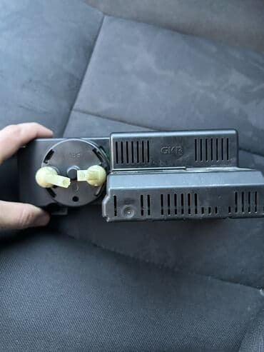 фильтр для кондиционера: E class 1998il hava tenzimleyicisi, yaxsi ishlek veziyyetdedir,icinde — 2