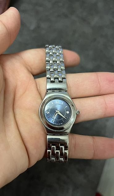 İşlənmiş, Qol saatı, Swatch, rəng - Gümüşü