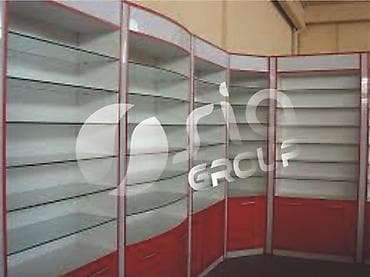 Sifarişlə mebel vitrinləri