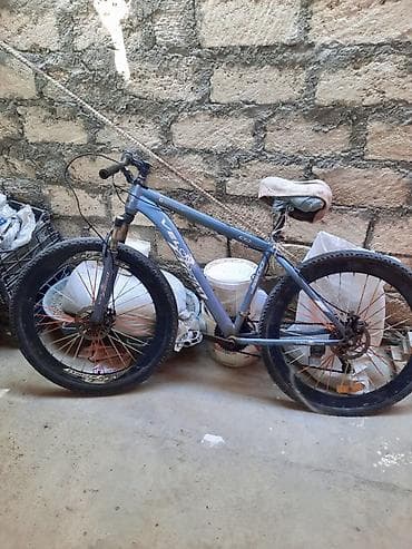 cube velo: Velosiped – dağ/şəhər tipli, 26" təkərli Xüsusiyyətlər: - Geniş 26” — 2