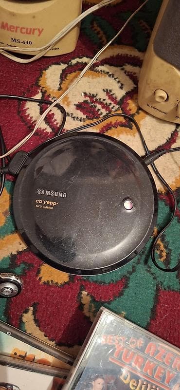 mp3 player qiymetleri: Samsung CD Yepp MCD-CM600B portativ CD/mp3 pleyer + Mercury MS-440 — 2