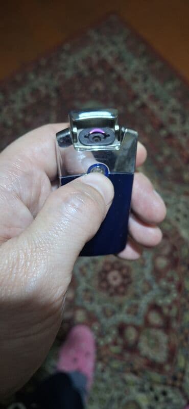 продажа бу вещей: Delta misdi 45azn,zippo gumusdu 85azn,orjinal zajqalkalari,alisqanlar — 9