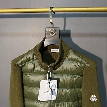Üst geyimləri: Moncler hibrid kişi jaketi Qara və Yaşıl Bütün Ölçülər Var! Zeng edib — 6